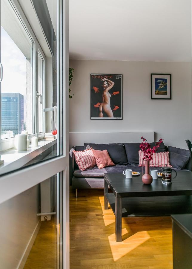 Apartament Złota *
